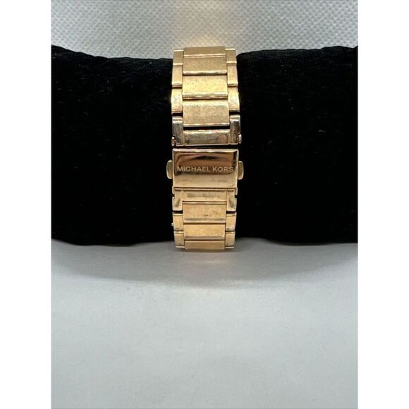 Michael Kors Parker MK5865 Women Rose Gold Analog Dial Quartz Wrist Watch JNA418 main image 8
